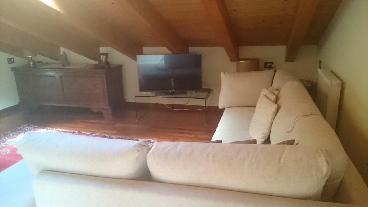 Ferienwohnung Casa Dei Mulini Mergozzo Exterior foto